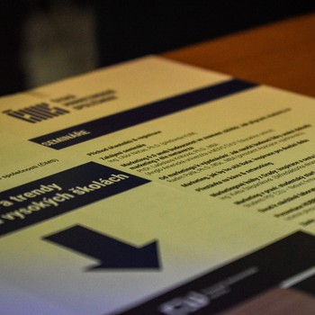 esk marketingov spolenost - Marketing a komunikace: Inovace a trendy ve vuce na vysokch kolch
