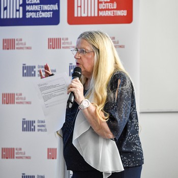 esk marketingov spolenost - Marketing a komunikace: Inovace a trendy ve vuce na vysokch kolch