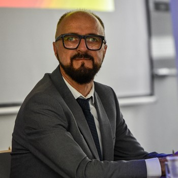 esk marketingov spolenost - Marketing a komunikace: Inovace a trendy ve vuce na vysokch kolch