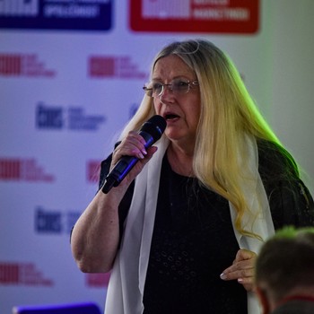 esk marketingov spolenost - Marketing a komunikace: Inovace a trendy ve vuce na vysokch kolch